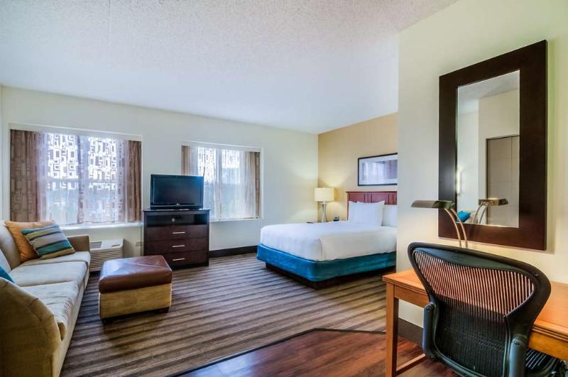 Towneplace Suites By Marriott Chicago Schaumburg Exterior foto